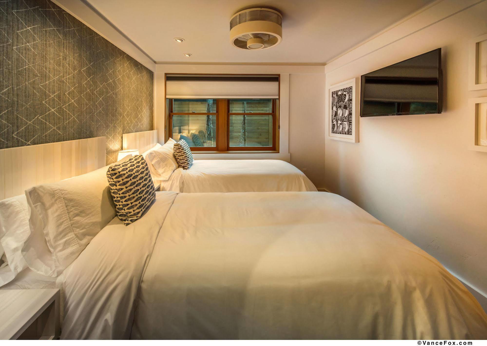 Cedar Crest Cottages Homewood Экстерьер фото